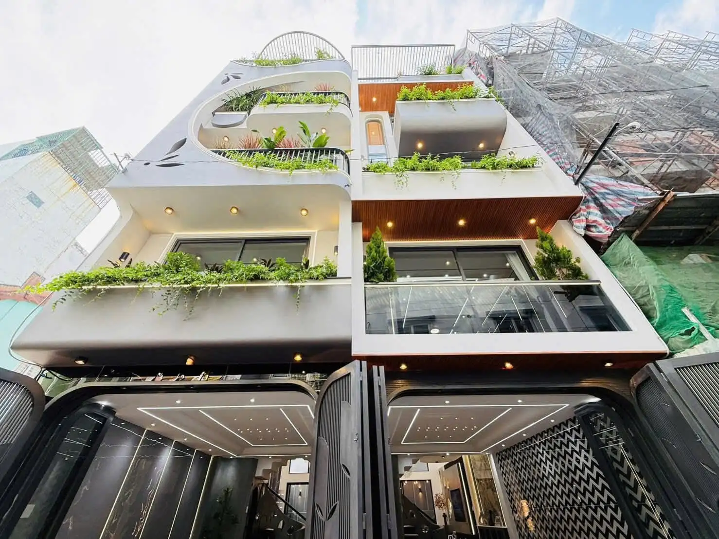 Alternative view of Thiết kế hiện đại sang trong Full nội thất cao cấp