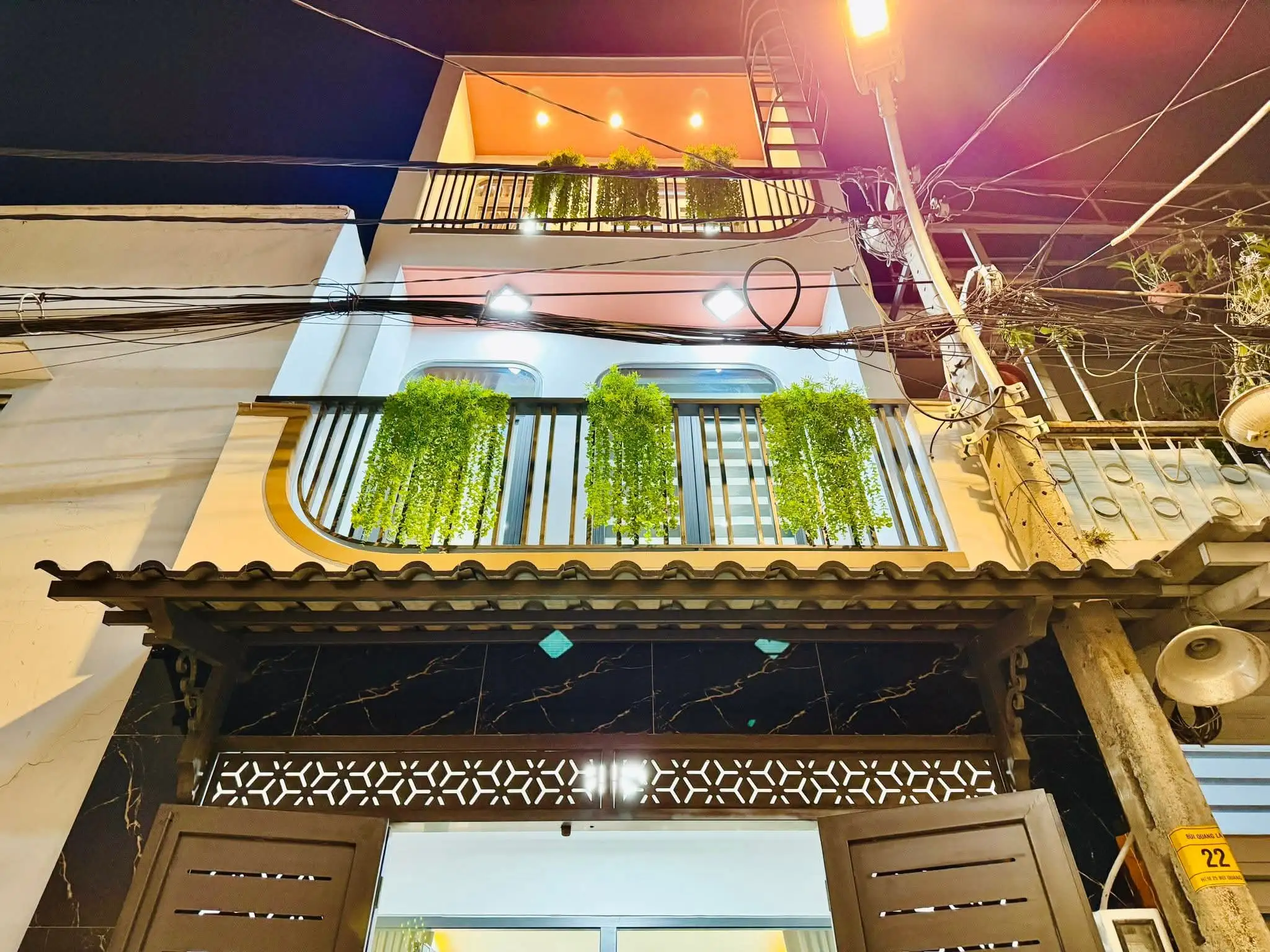 Alternative view of Xinh xinh 3 tầng hẻm xe hơi nội thất An Hội Tây