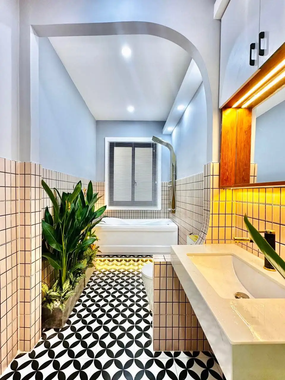 Sát mặt tiền hẻm xe hơi trệt lửng 2 lầu - Ảnh 15