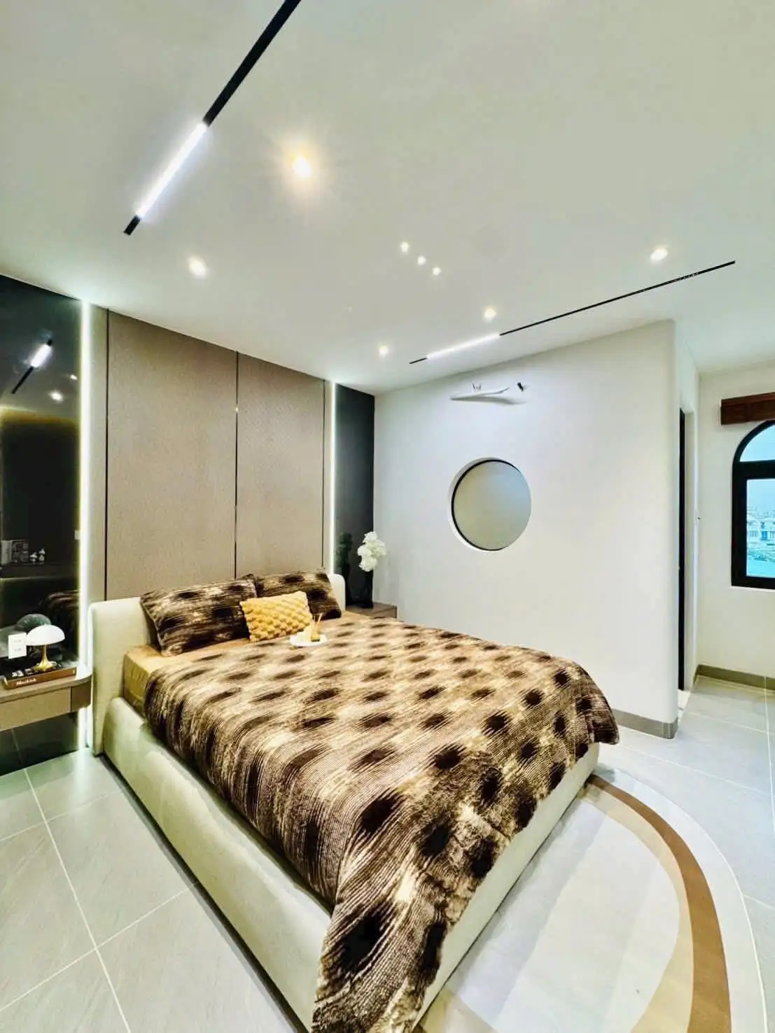 Cực phẩm mang tên Luxury Thang Máy Full nội thất 13,5 tỷ - Ảnh 16