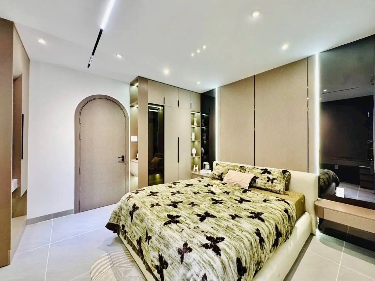 Cực phẩm mang tên Luxury Thang Máy Full nội thất 13,5 tỷ - Ảnh 23