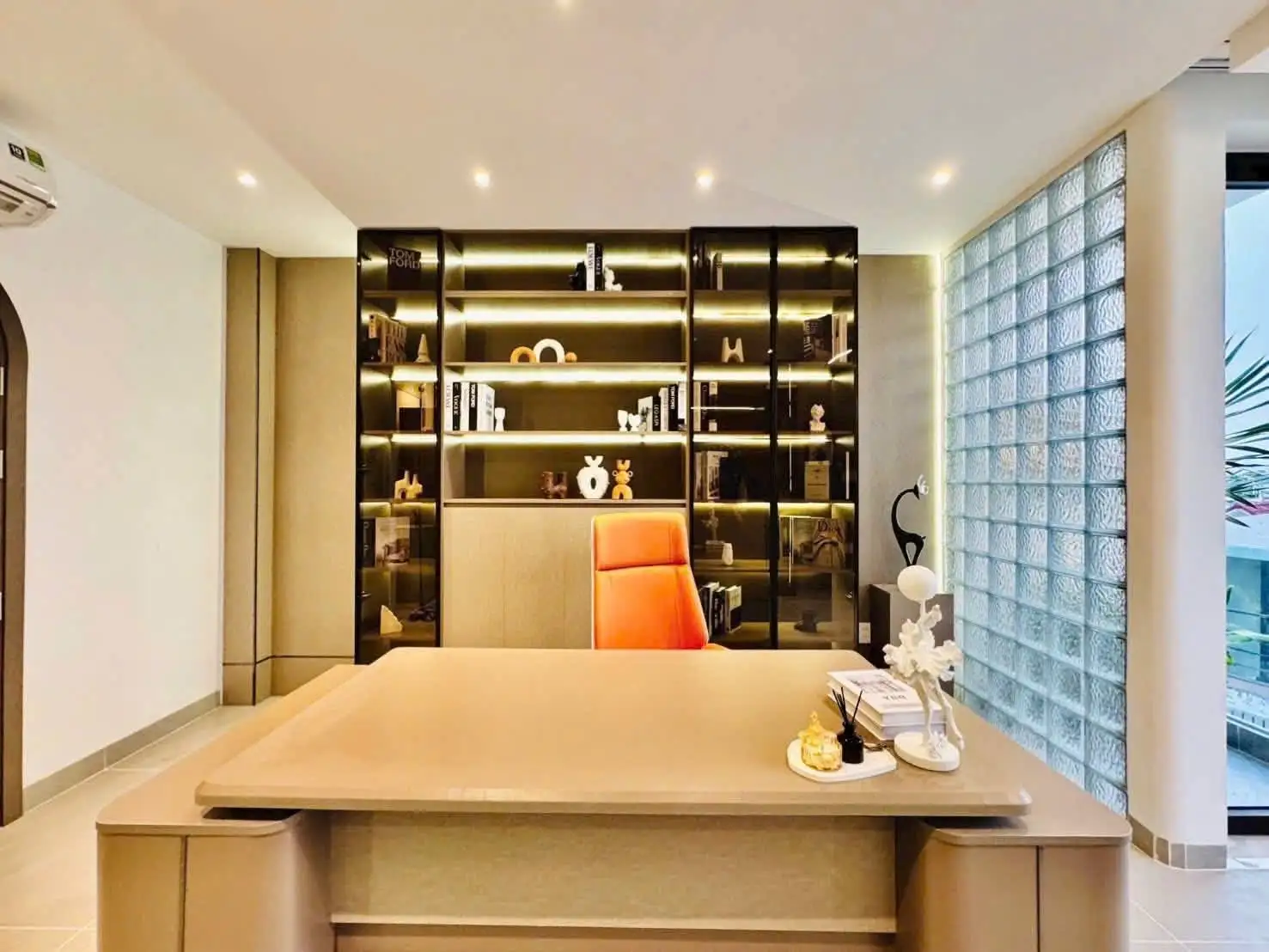 Cực phẩm mang tên Luxury Thang Máy Full nội thất 13,5 tỷ - Ảnh 27