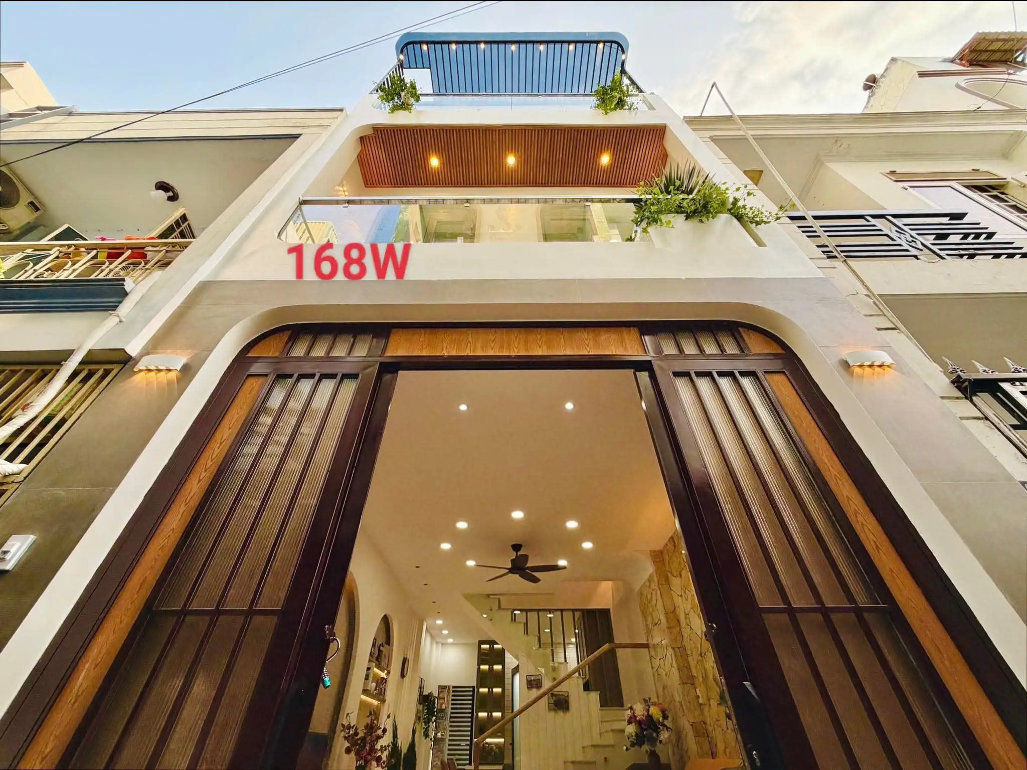 Nhà 2 mặt hẻm thông thoáng Full nội thất