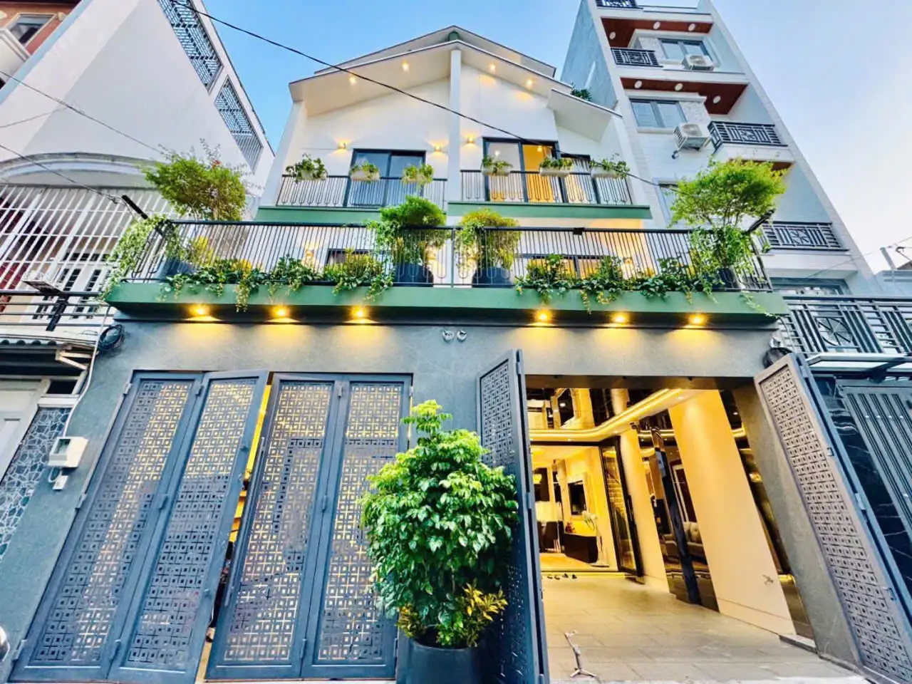 Alternative view of Bán Cặp Nhà Siêu Đẹp Như HomeStay Đà Lạt 7,x