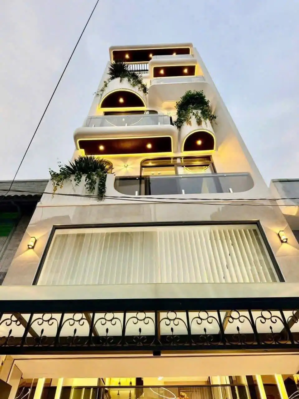 Alternative view of Bán nhà đẹp hẻm 1/ đường chính gần công viên Làng Hoa 11,x